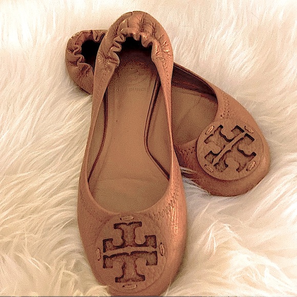 Tory Burch Reva Logo Pebbled Ballerina Flat in Royal Tan, Women’s Size 5. - Picture 9 of 11